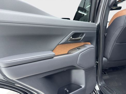 Used 2026 Lexus GX 550 w/ Accessory Package (2T) image 64