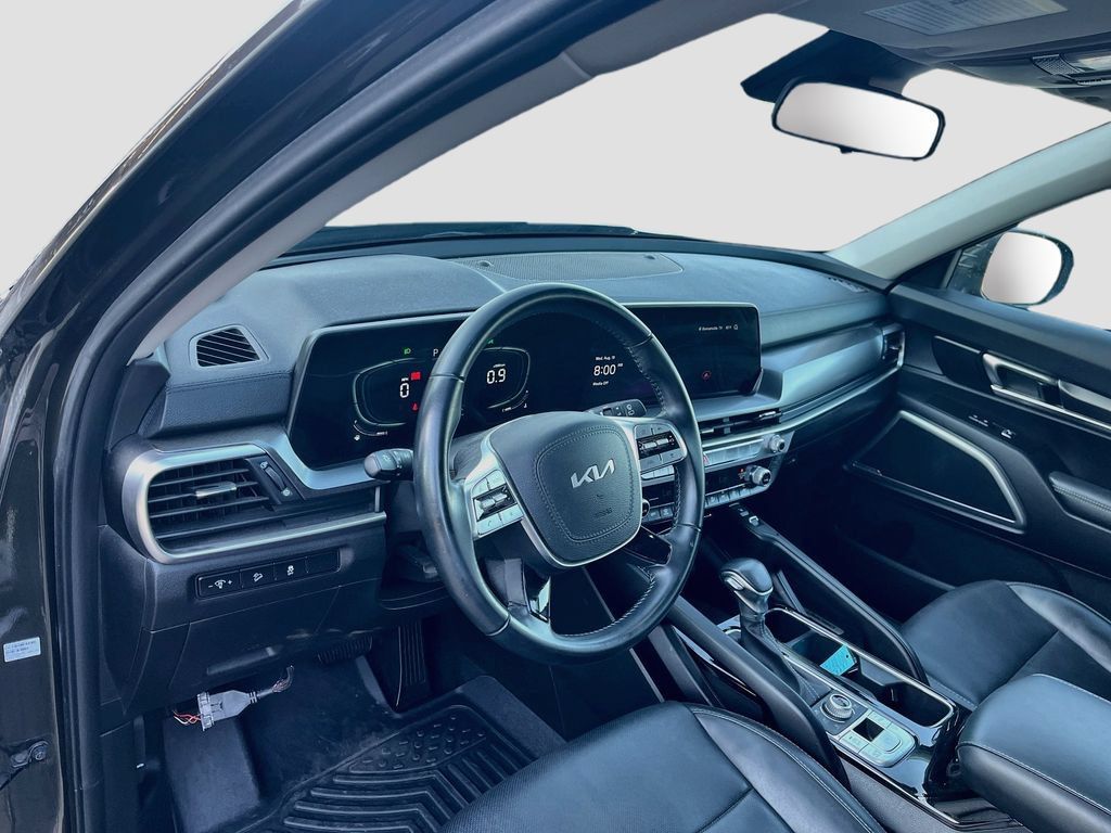 Used 2024 Kia Telluride S w/ S Sunroof Package AWD/4WD image 9