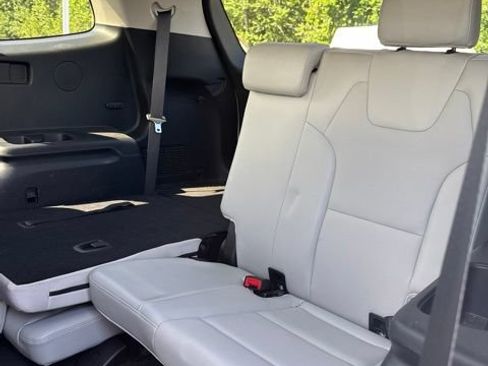 Used 2020 Kia Telluride EX AWD/4WD image 12