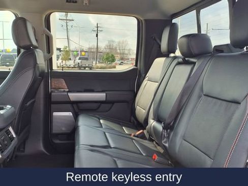 Used 2024 Ford F250 Lariat w/ Sport Appearance Package image 18