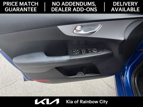 Used 2023 Kia Forte LXS image 11