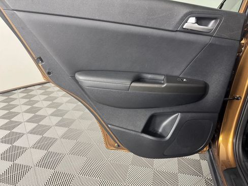 Used 2017 Kia Sportage EX FWD image 25