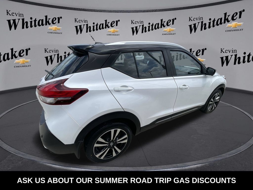Used 2020 Nissan Kicks SR FWD image 9