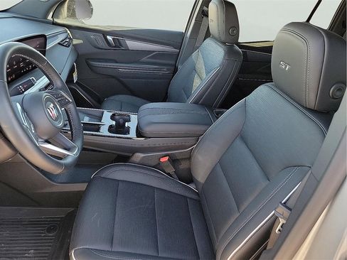 New 2026 Buick Enclave Sport Touring w/ LPO, Floor Liner Package image 14