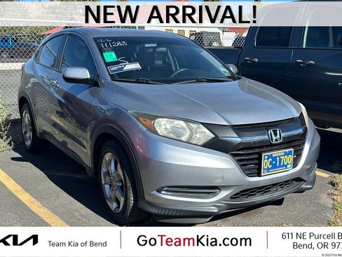 Used 2017 Honda HR-V LX image 1