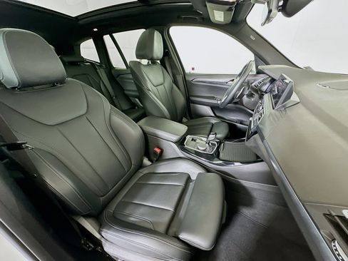 Used 2024 BMW X3 sDrive30i w/ Convenience Package image 33