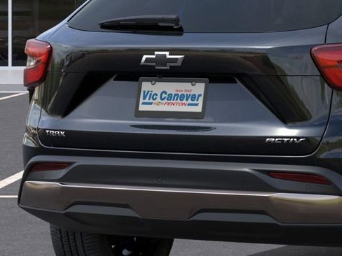 New 2026 Chevrolet Trax ACTIV w/ Driver Confidence Package FWD image 14