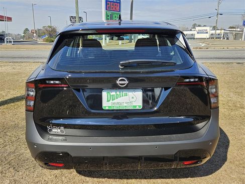 New 2026 Nissan Kicks S image 6
