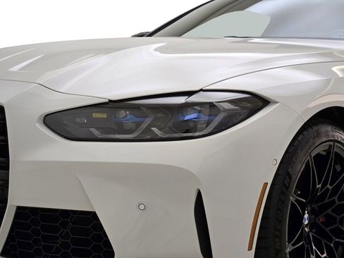 Used 2022 BMW M4 Competition w/ Executive Package image 5