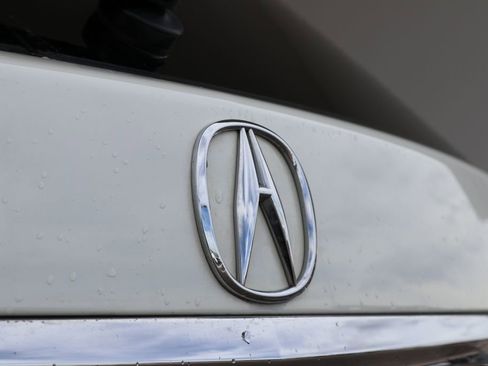 Used 2017 Acura MDX SH-AWD w/ Advance Package image 13