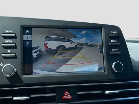 New 2026 Hyundai Elantra SE image 13