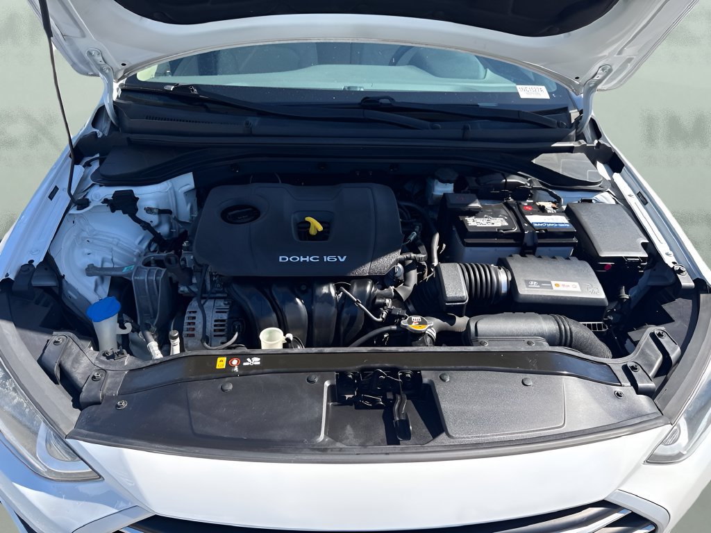 Used 2017 Hyundai Elantra SE FWD image 22