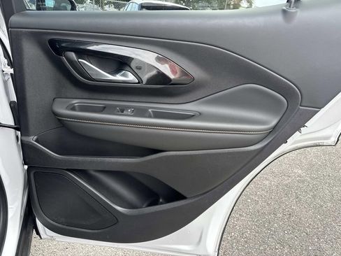 Used 2024 GMC Terrain AT4 w/ Infotainment Package II image 14