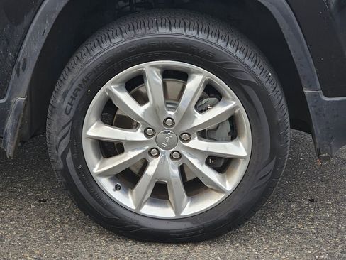 Used 2016 Jeep Cherokee Limited w/ Trailer Tow Group image 9