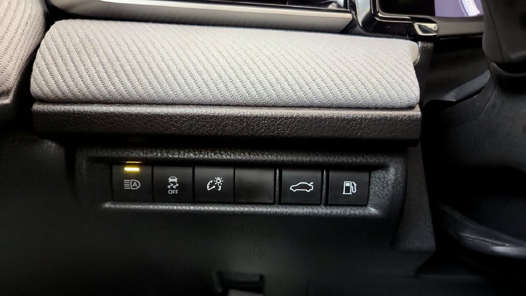 Certified 2026 Toyota Camry SE AWD/4WD image 38