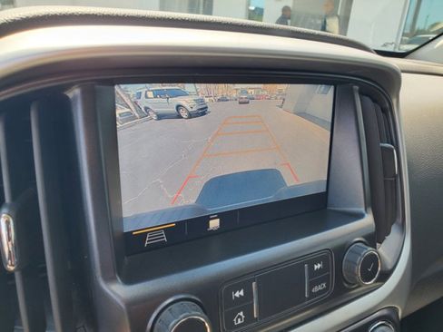 Used 2021 Chevrolet Colorado LT w/ Redline Special Edition image 22