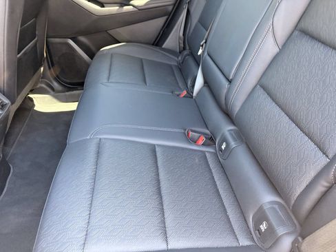 Used 2025 Chevrolet Equinox LT w/ Convenience Package II AWD/4WD image 16