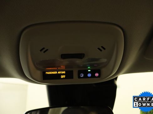 Used 2025 Chevrolet Trax LT FWD image 27