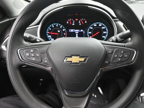 New 2024 Chevrolet Malibu LT FWD image 9