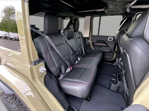 New 2026 Jeep Wrangler Unlimited Rubicon AWD/4WD image 20