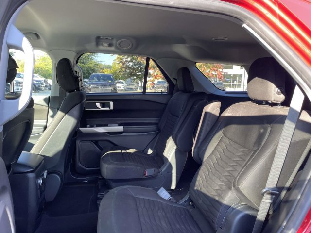 Used 2020 Ford Explorer XLT AWD/4WD image 17