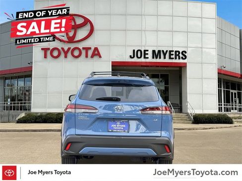 New 2026 Toyota Corolla Cross LE image 6