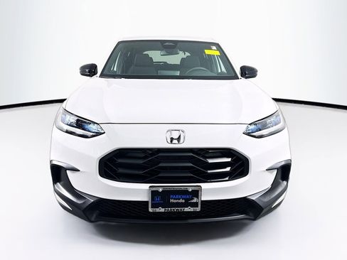 Used 2024 Honda HR-V Sport image 2