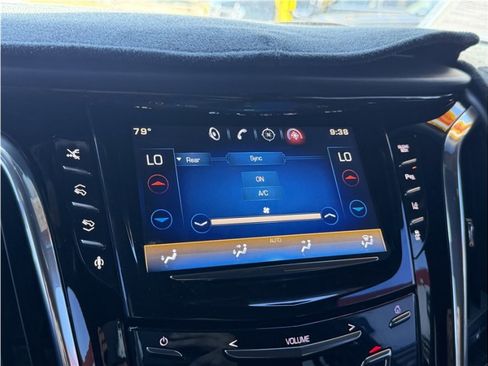Used 2015 Cadillac Escalade ESV Platinum AWD/4WD image 53