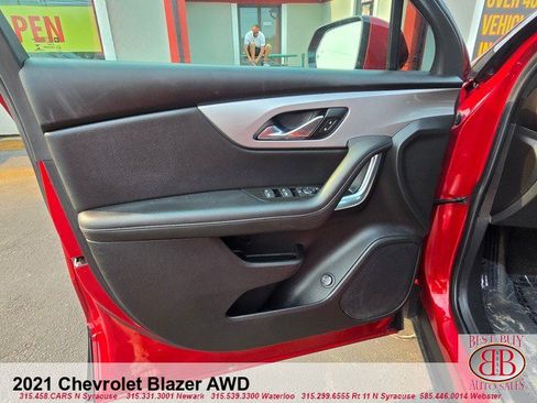 Used 2021 Chevrolet Blazer LT AWD/4WD image 9