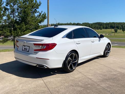 Used 2022 Honda Accord Sport Special Edition image 6