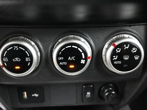 Used 2023 Mitsubishi Outlander Sport ES AWD/4WD image 16