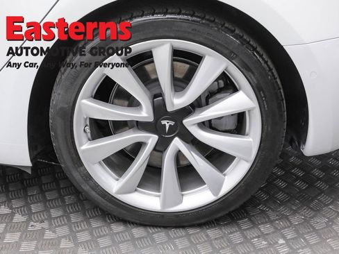 Used 2018 Tesla Model 3 Long Range image 8