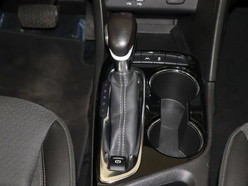 Used 2024 Buick Encore GX Preferred FWD image 12