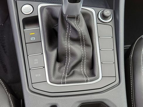 New 2026 Volkswagen Jetta SE FWD image 31