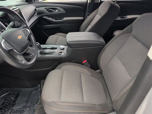 Used 2019 Chevrolet Traverse LT FWD image 11