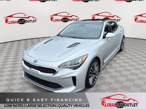 Used 2018 Kia Stinger Premium RWD image 1