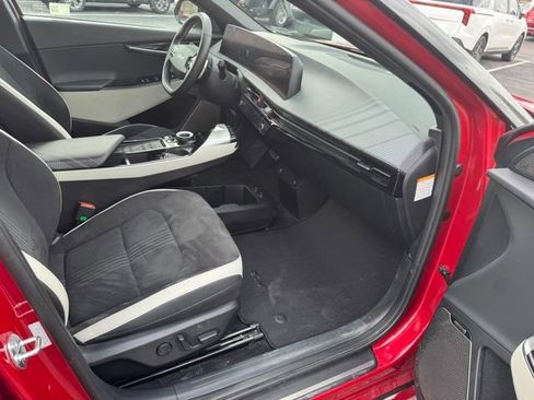 Used 2023 Kia EV6 GT-Line w/ GT-Line Suede Seat Package image 15