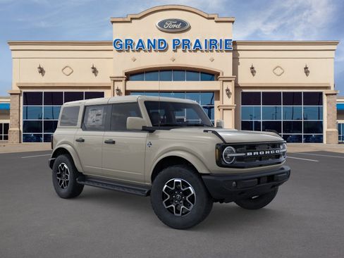 New 2026 Ford Bronco Outer Banks AWD/4WD image 7