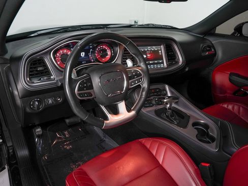 Used 2023 Dodge Challenger SRT Hellcat RWD image 10