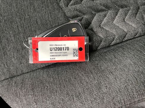 Used 2023 Chevrolet Equinox LT image 31