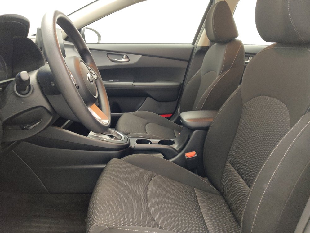 Used 2021 Kia Forte LXS FWD image 17