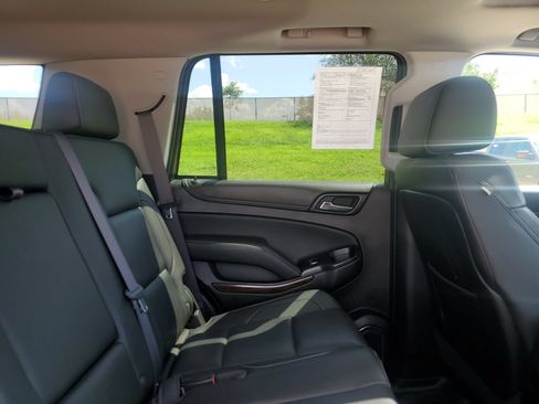 Used 2016 GMC Yukon SLT AWD/4WD image 34
