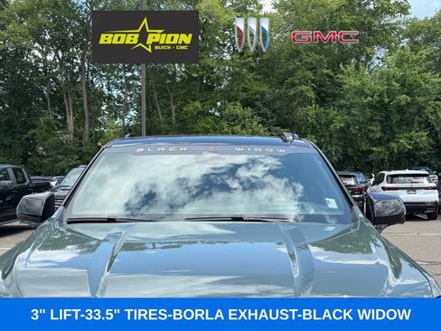New 2026 GMC Yukon AT4 w/ AT4 Premium Package AWD/4WD image 9