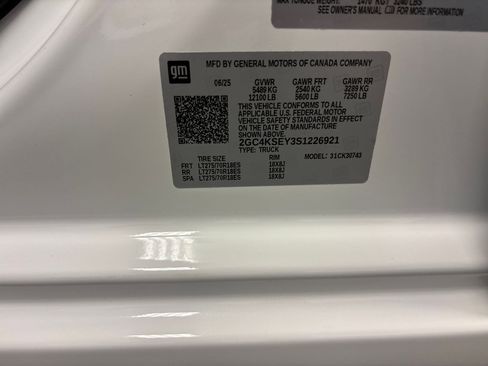 New 2025 Chevrolet Silverado 3500 W/T image 19