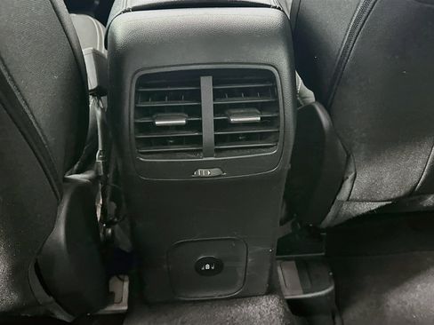 Used 2024 Ford Escape Active AWD/4WD image 27