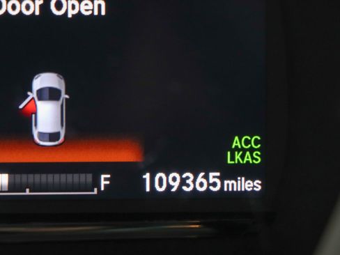 Used 2021 Honda HR-V EX image 16