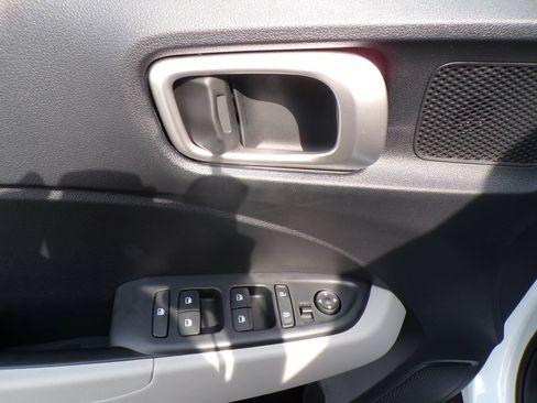 New 2026 Hyundai Venue SEL FWD image 20