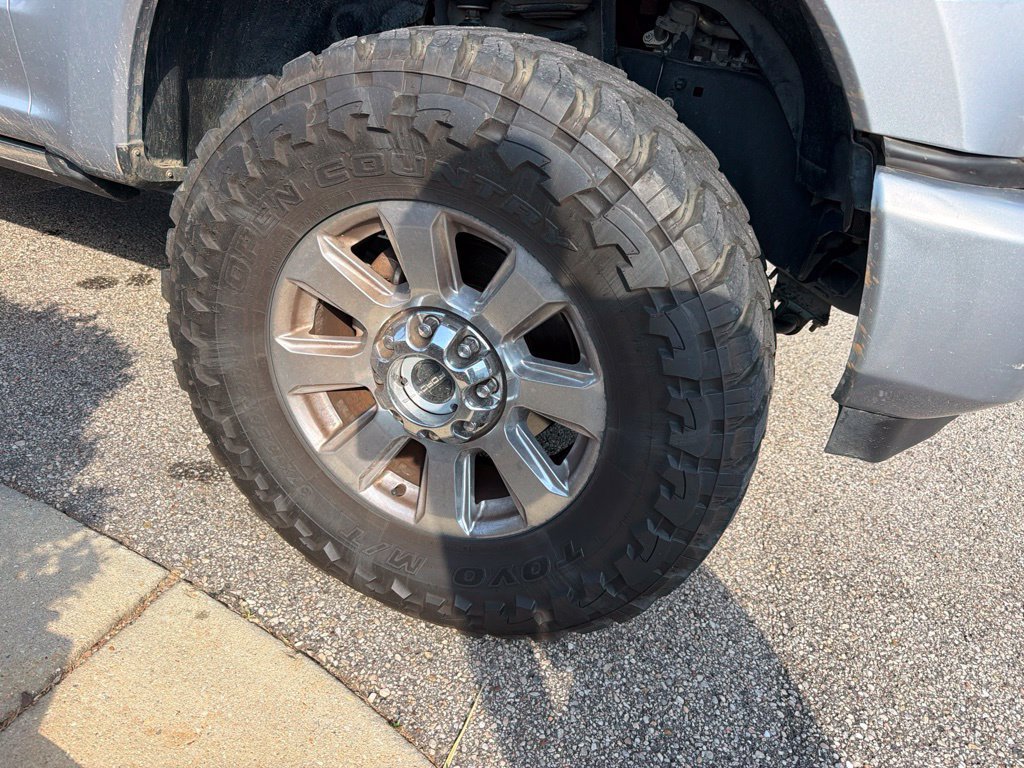 Used 2022 Ford F250 Platinum AWD/4WD image 6