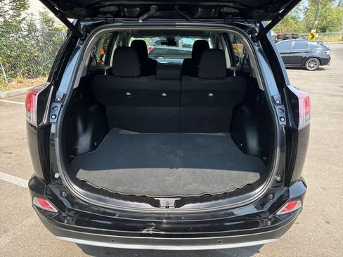 Used 2016 Toyota RAV4 XLE w/ Convenience Package FWD image 24