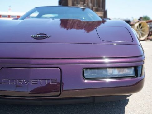 Used 1992 Chevrolet Corvette ZR-1 RWD image 28